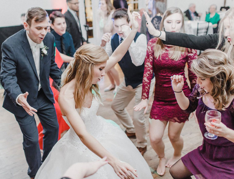 fun wedding dance